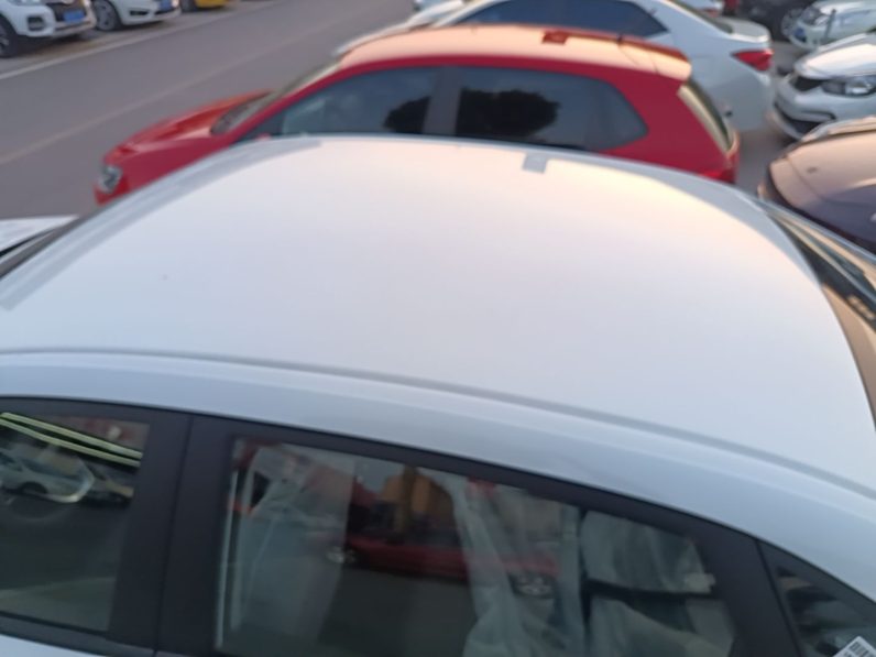 
								2026 Geely Auto Emgrand 1.5L CVT Creative Edition – White full									