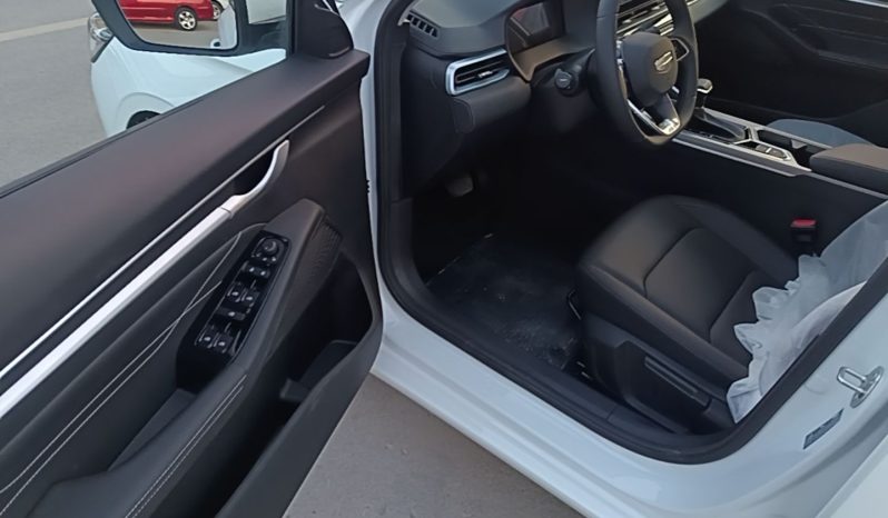
								2026 Geely Auto Emgrand 1.5L CVT Creative Edition – White full									