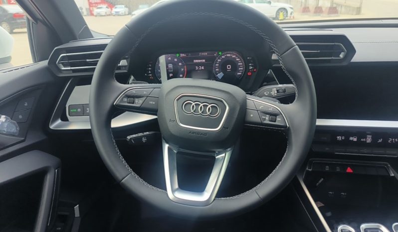 
								Audi A3 2026 A3L Limousine 35 TFSI Enjoyment Edition full									