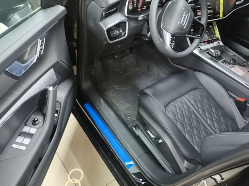 
								Audi A6L 2026 45 TFSI Prestige Dynamic Edition full									