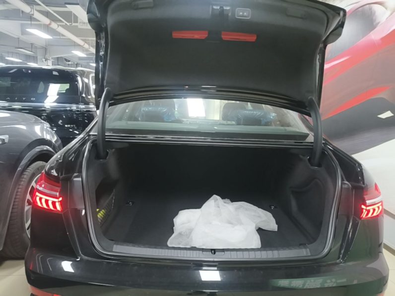 
								Audi A6L 2026 45 TFSI Prestige Dynamic Edition full									