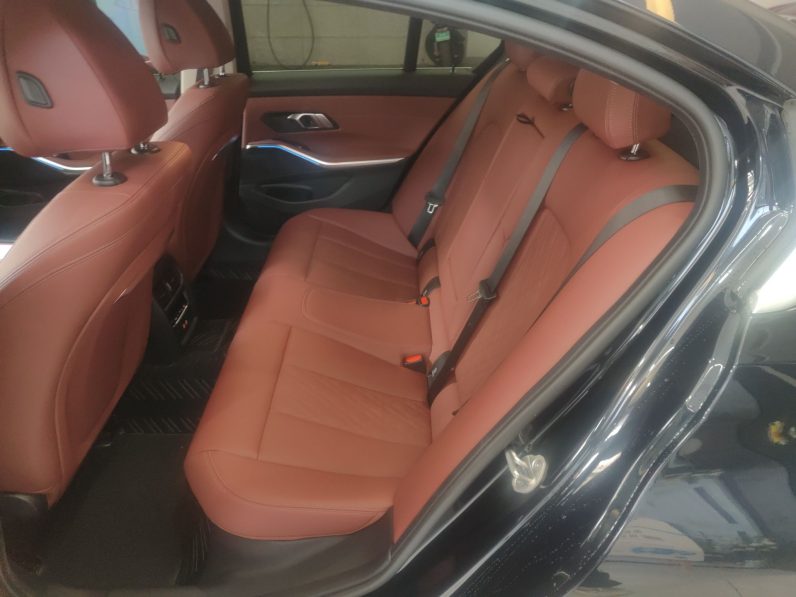
								BMW 3 Series 2026 325i M Sport Package full									