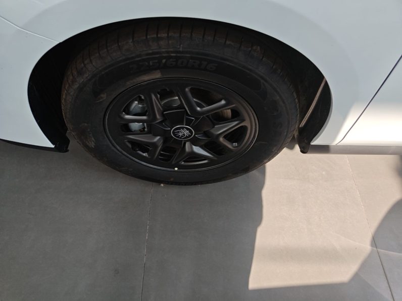 
								BYD Qin PLUS 2025 DM-i Smart Drive 55KM Leading Model full									