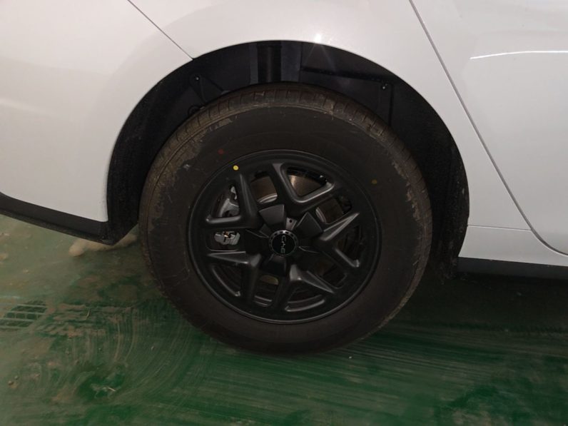 
								BYD Seal 05 DM-i 2026 DM-i 128KM Luxury Edition full									