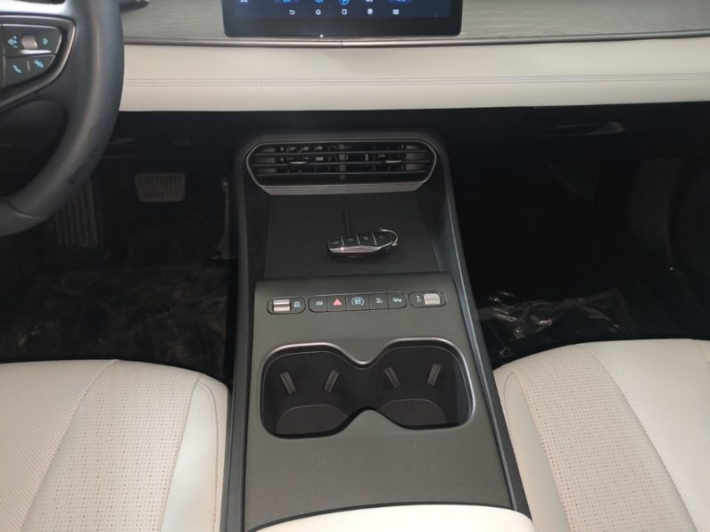 
								BYD Seal 05 DM-i 2026 DM-i 128KM Luxury Edition full									