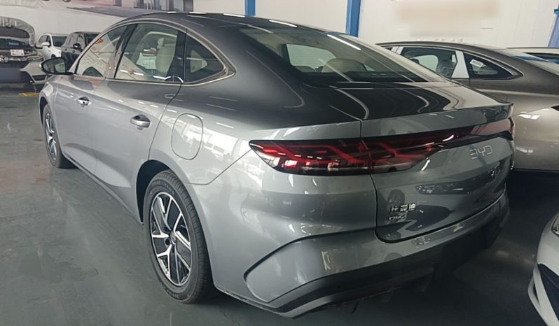 
								BYD Qin L 2024 DM-i 120KM Beyond Model full									