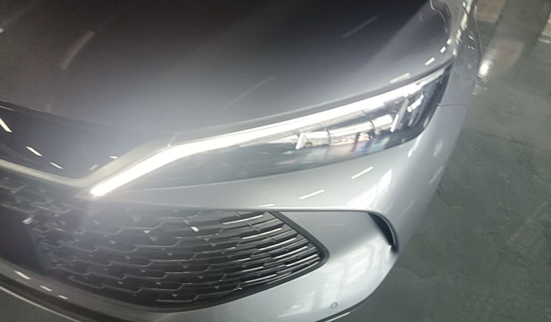 
								BYD Qin L 2024 DM-i 120KM Beyond Model full									