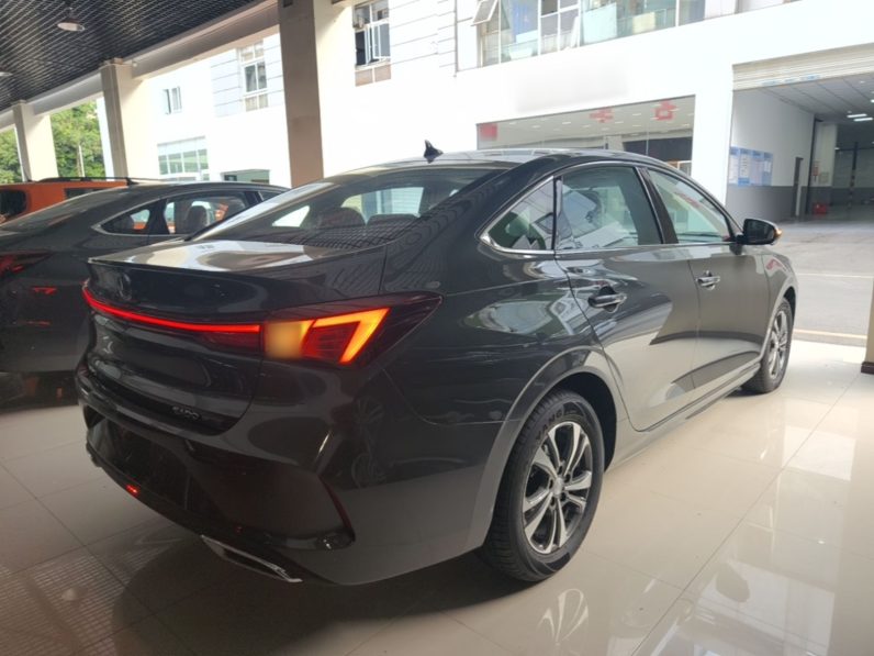 
								CHANGAN Eado 2025 PLUS 1.4T Dual-Clutch High-Energy Version full									