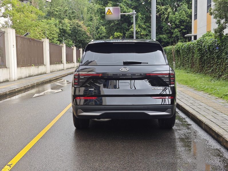 
								Ford Edge 2026 Model Explorer L 2.0T EcoBoost E Hybrid Two-Wheel Drive Seven-Seat Luxury full									