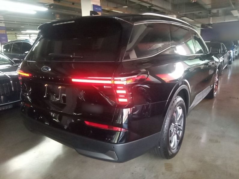 
								Ford Edge 2026 Model Explorer L 2.0T EcoBoost E Hybrid Two-Wheel Drive Seven-Seat Luxury full									