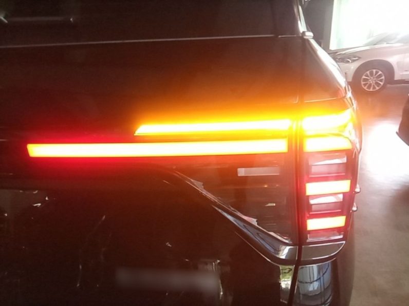 
								Ford Edge 2026 Model Explorer L 2.0T EcoBoost E Hybrid Two-Wheel Drive Seven-Seat Luxury full									