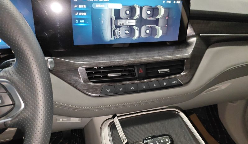 
								Ford Equator New Energy 2025 Luxury Edition full									