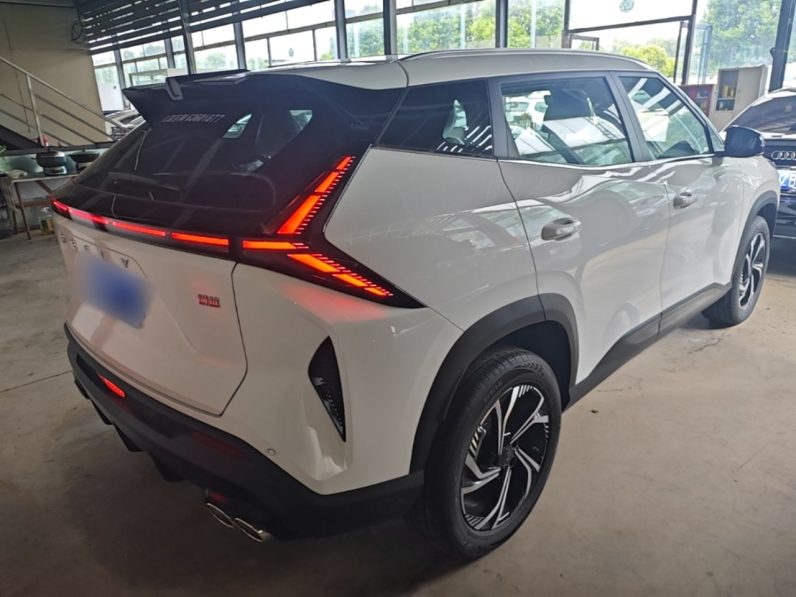 
								Geely Auto Emgrand X7 Sport 2024 1.5TD Smart Connect+ full									