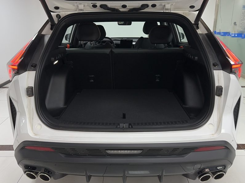 
								Geely Auto Emgrand X7 Sport 2024 1.5TD Smart Connect+ full									