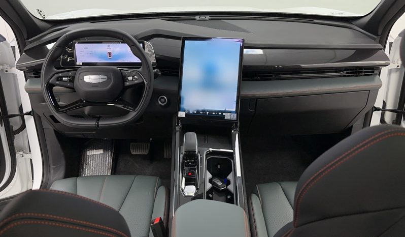 
								Geely Auto Emgrand X7 Sport 2024 1.5TD Smart Connect+ full									
