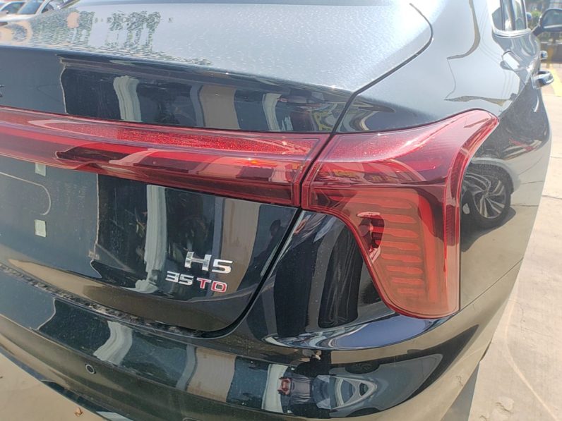 
								Hongqi H5 2026 Model 1.5T DCT Qi Yun Pro Edition full									