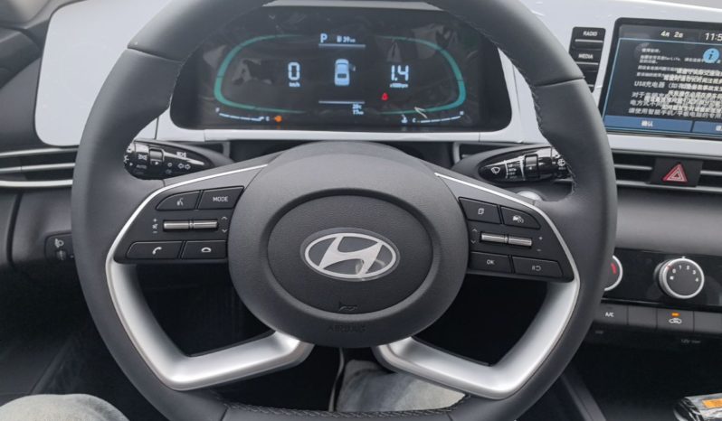 
								Hyundai Elantra 2026 Model 1.5L CVT GLX Elite Edition full									