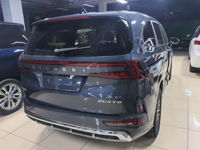 
								Hyundai Custo 2024 380TGDi TOP Premium SmartCare Flagship Edition full									