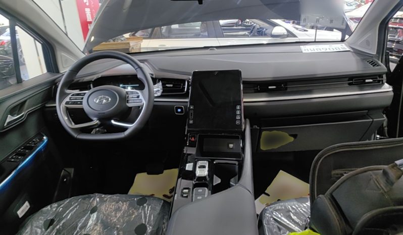 
								Hyundai Custo 2024 270TGDi LUX Prestige Edition full									