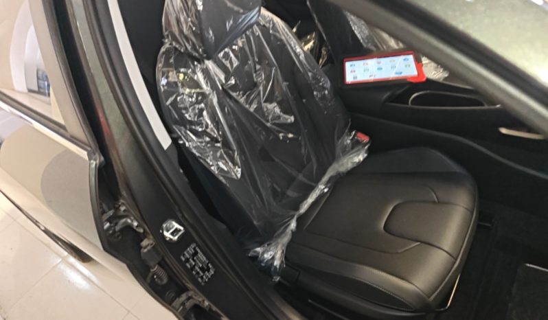
								Hyundai Elantra 2023 1.5L CVT GLX Elite Edition full									
