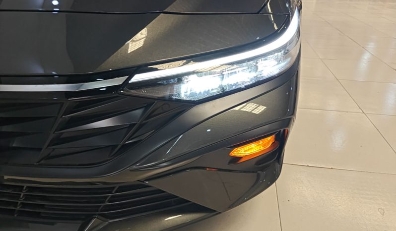 
								Hyundai Elantra 2023 1.5L CVT GLX Elite Edition full									
