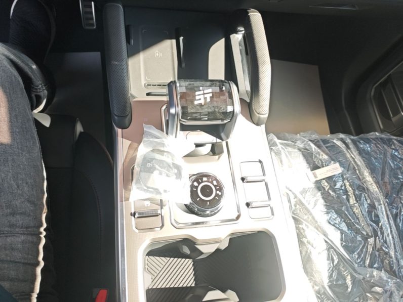 
								JETOUR Shanhai Traveler C-DM 2026 Model 212km Huawei Qiankun Intelligent Driving full									