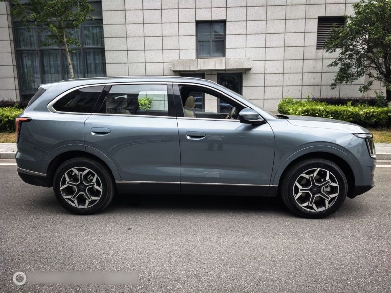 
								JETOUR X70L 2026 Model—1.5TD Dual-Clutch Luxury, 7-seater full									
