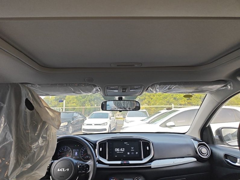 
								Kia kx1 Stonic 2026 Model 1.4L Sunroof Edition full									