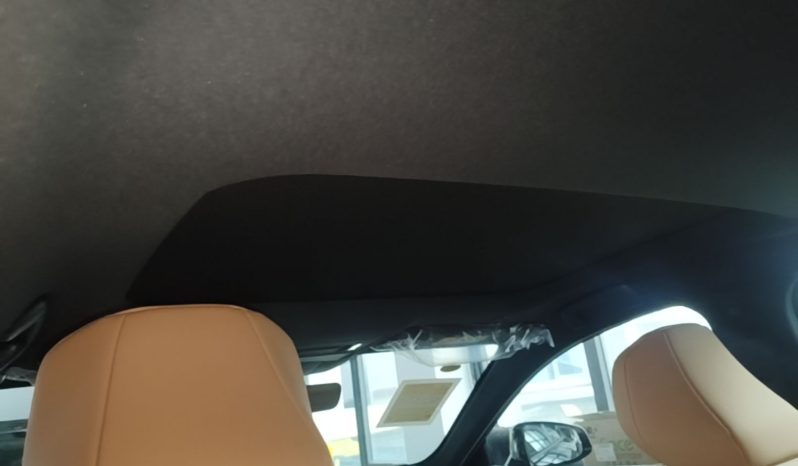 
								Lexus ES 2026 Model 300h Base Version full									
