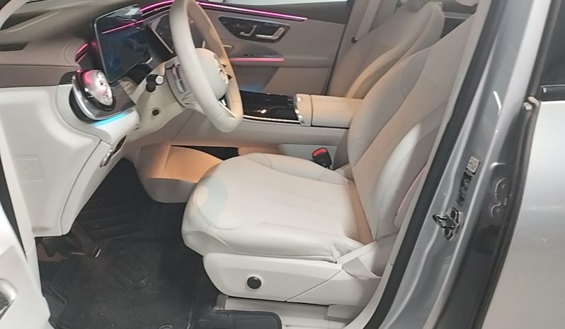
								Mercedes-Benz EQE SUV 2023 500 4MATIC Special Edition full									