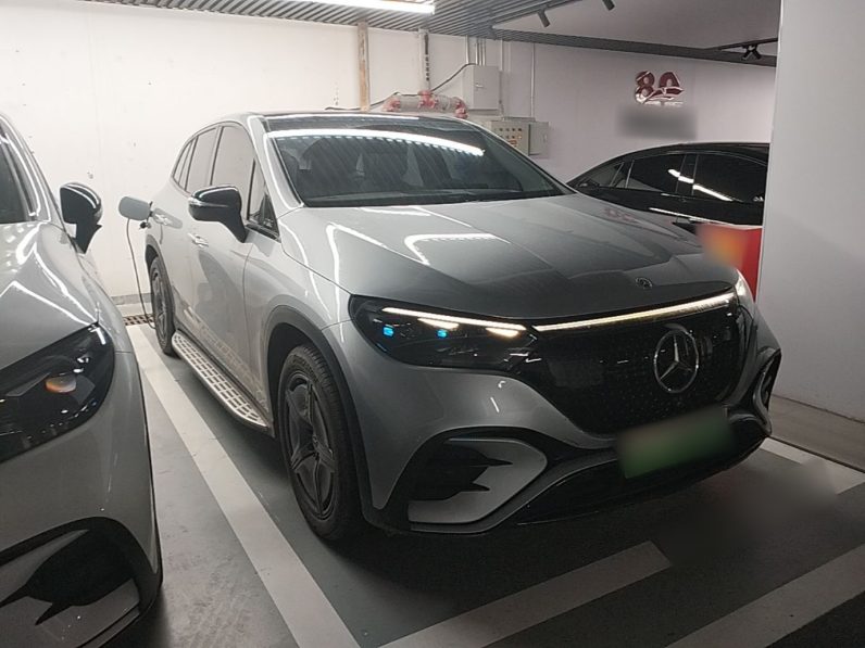 
								Mercedes-Benz EQE SUV 2023 500 4MATIC Special Edition full									
