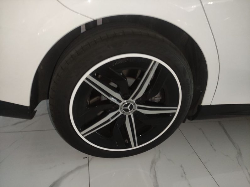 
								Mercedes-Benz CLA Electric 2025 300L Ultra-Long Range Smart Edition full									