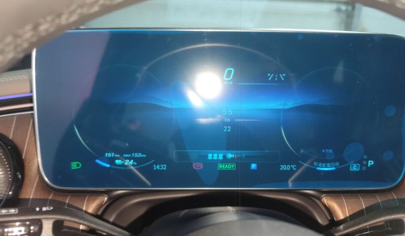 
								Mercedes-Benz EQE SUV 2024 500 4MATIC Pioneer Edition full									