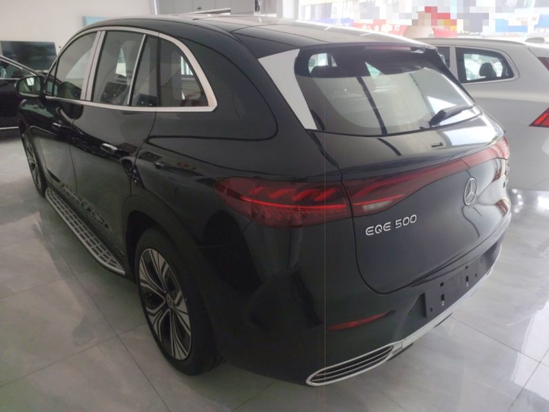 
								Mercedes-Benz EQE SUV 2024 500 4MATIC Pioneer Edition full									