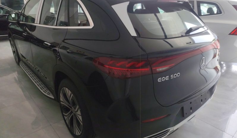 
								Mercedes-Benz EQE SUV 2024 500 4MATIC Pioneer Edition full									