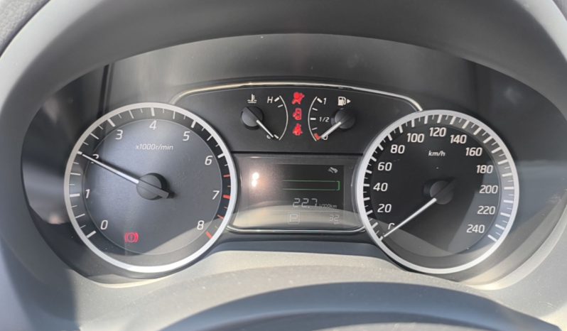 
								Nissan Sylphy 2024 Facelifted Three Classic 1.6XE CVT Comfort Edition full									