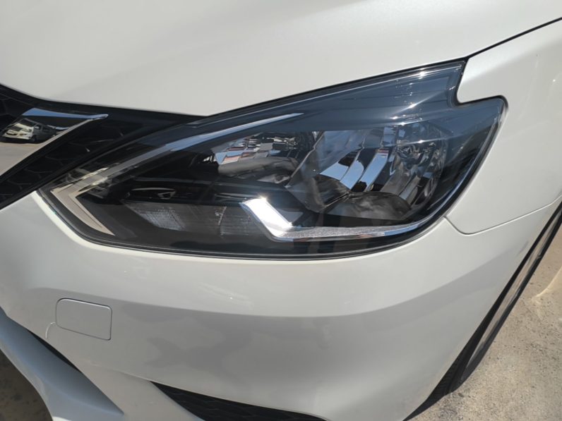 
								Nissan Sylphy 2024 Facelifted Three Classic 1.6XE CVT Comfort Edition full									