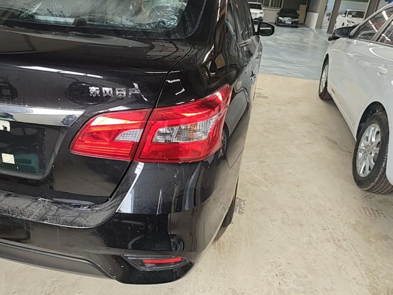 
								Nissan Sylphy 2024 Facelifted Three Classic 1.6XE CVT Comfort Edition full									