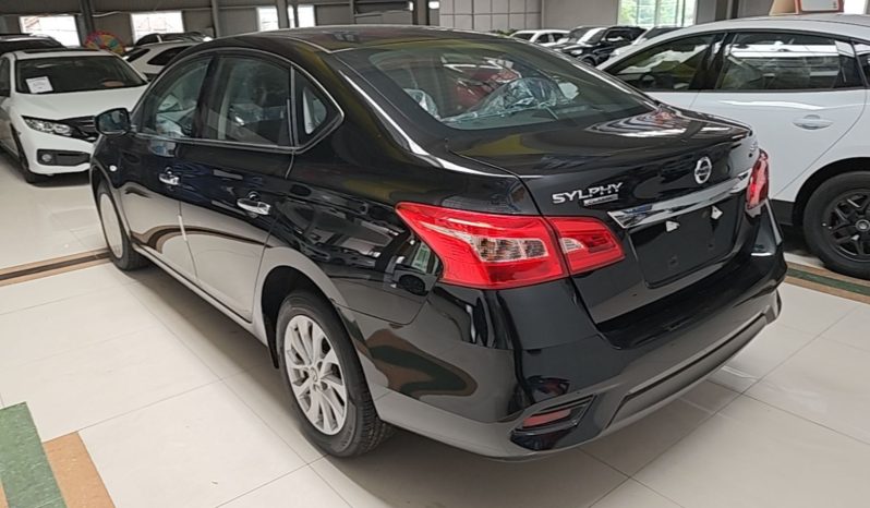 
								Nissan Sylphy 2024 Facelifted Three Classic 1.6XE CVT Comfort Edition full									