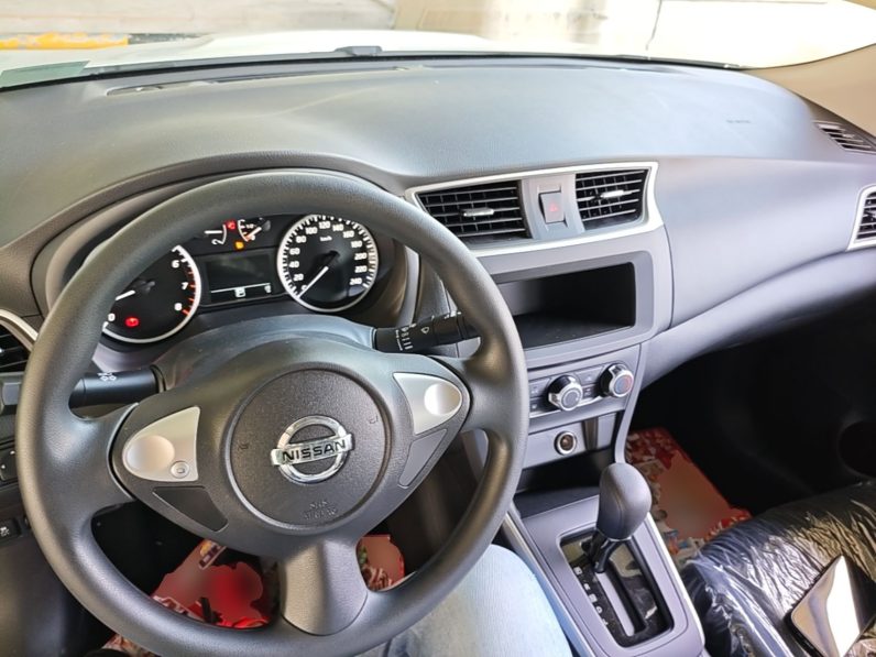 
								Nissan Sylphy 2024 Facelifted Three Classic 1.6XE CVT Comfort Edition full									