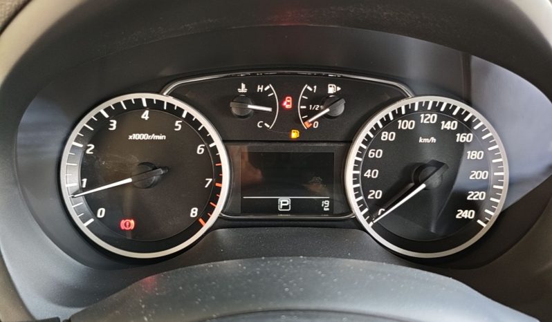 
								Nissan Sylphy 2024 Facelifted Three Classic 1.6XE CVT Comfort Edition full									