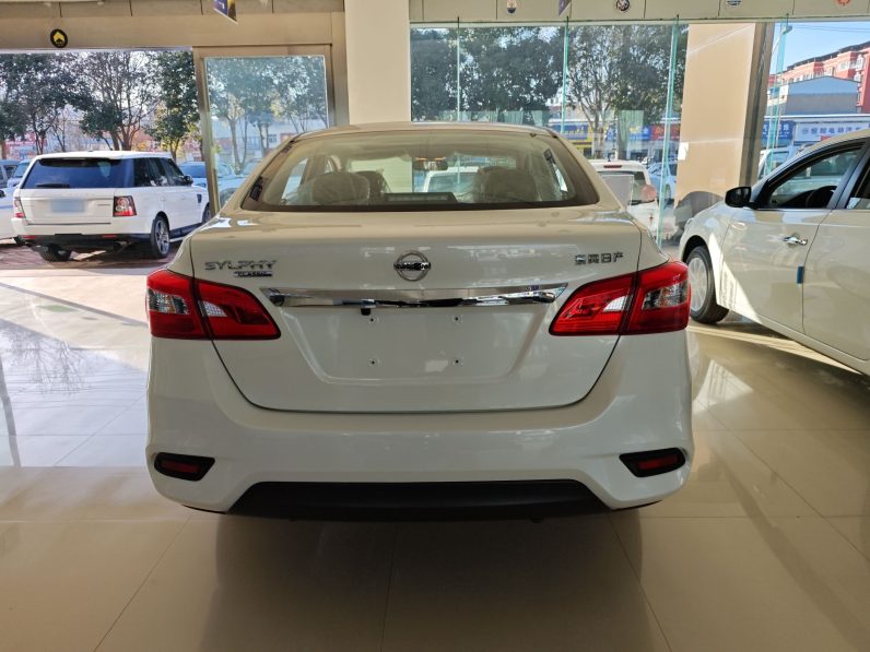 
								Nissan Sylphy 2024 Facelifted Three Classic 1.6XE CVT Comfort Edition full									
