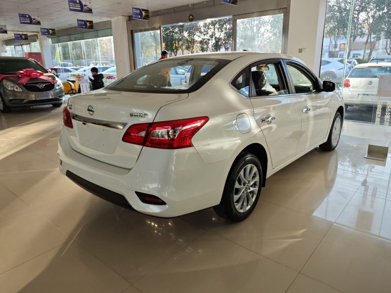 
								Nissan Sylphy 2024 Facelifted Three Classic 1.6XE CVT Comfort Edition full									