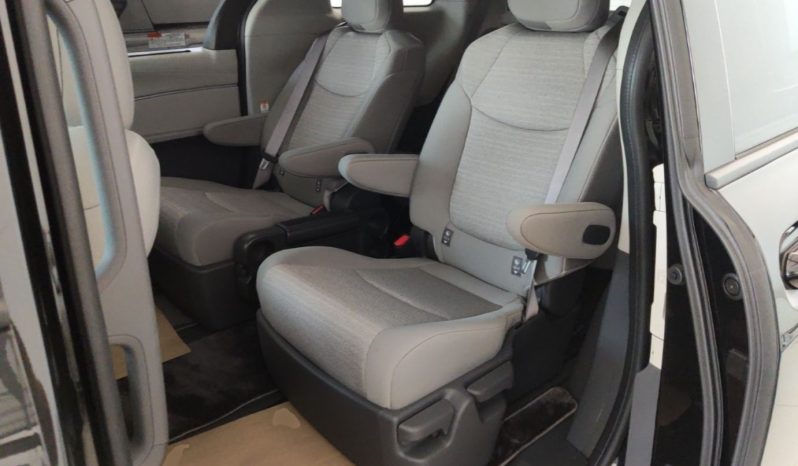 
								Toyota SIENNA 2026 Model 2.5L Dual-Engine Two-Wheel-Drive Comfort full									