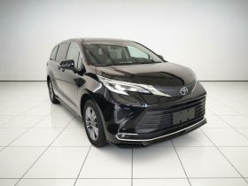 Toyota SIENNA 2026 Model 2.5L Dual-Engine Two-Wheel-Drive Comfort