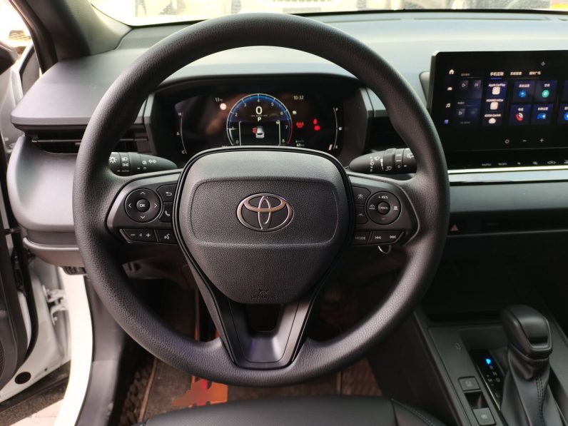 
								Toyota Corolla Cross 2026 Model 2.0L Pioneer Edition full									
