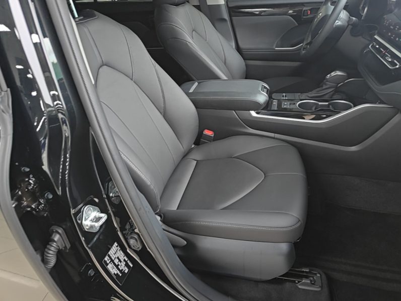 
								Toyota Highlander 2026 Model 2.5L Intelligent Electric Hybrid Dual-Engine Two-Wheel-Drive Elite Edition 7-seater full									