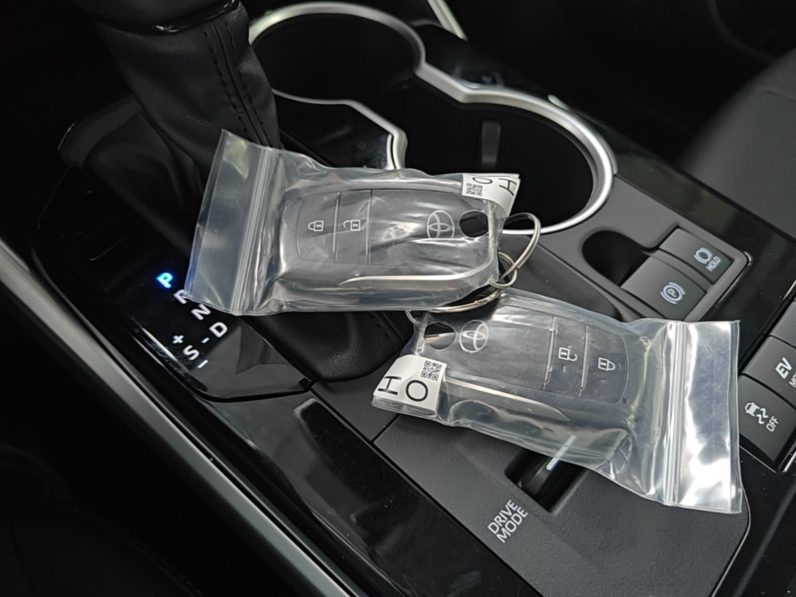 
								Toyota Highlander 2026 Model 2.5L Intelligent Electric Hybrid Dual-Engine Two-Wheel-Drive Elite Edition 7-seater full									
