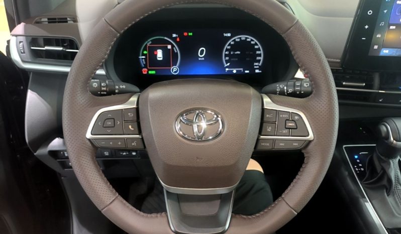 
								Toyota Granvia 2026 Model 2.5L Hybrid Prestige PLUS Four-Wheel Drive Edition full									