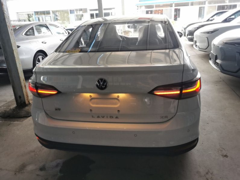 
								2025 Volkswagen Lavida New Sharp 1.5L Outstanding New Edition AT – White full									